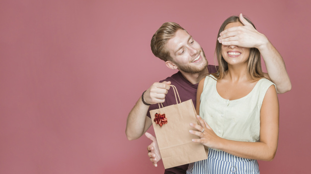 How To Impress Your Wife With Lovely Gift Ideas