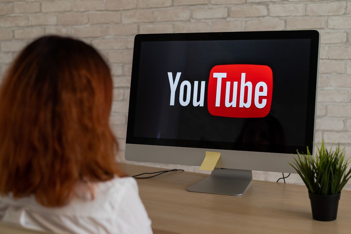 YouTube Music Video