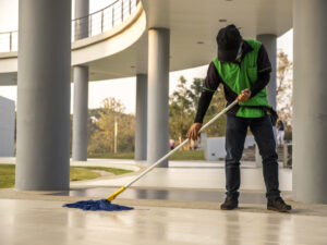 Cleaning contractors in Woodfin NC